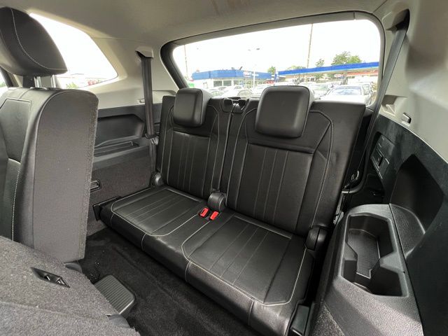 2023 Volkswagen Tiguan SE photo 3