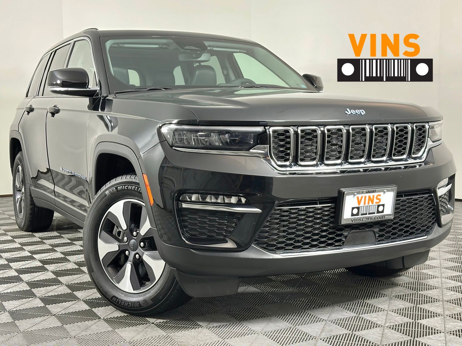 2023 Jeep Grand Cherokee 4xe's photo