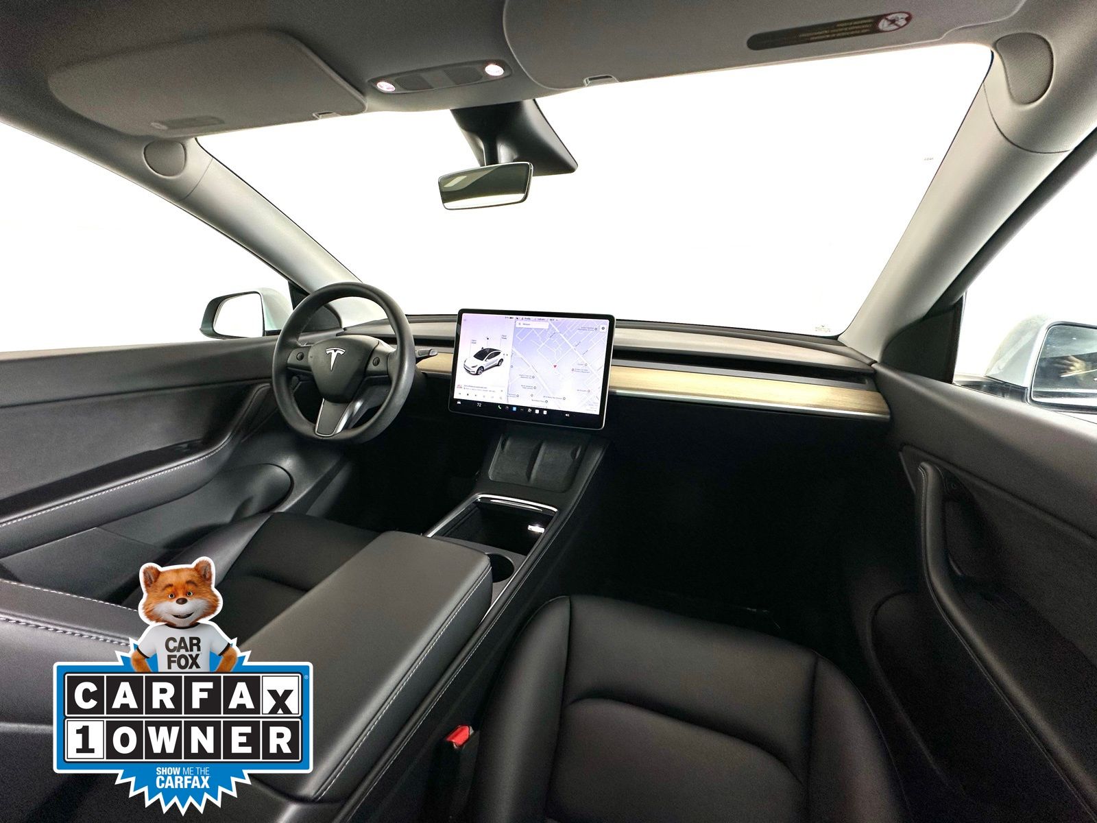 2022 Tesla Model Y Long Range photo 2