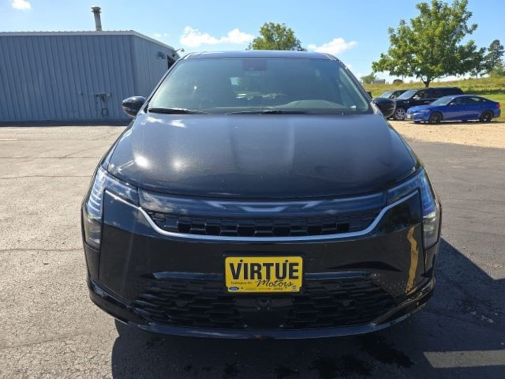 New 2027 Chrysler Pacifica SELECT AWD Passenger Van