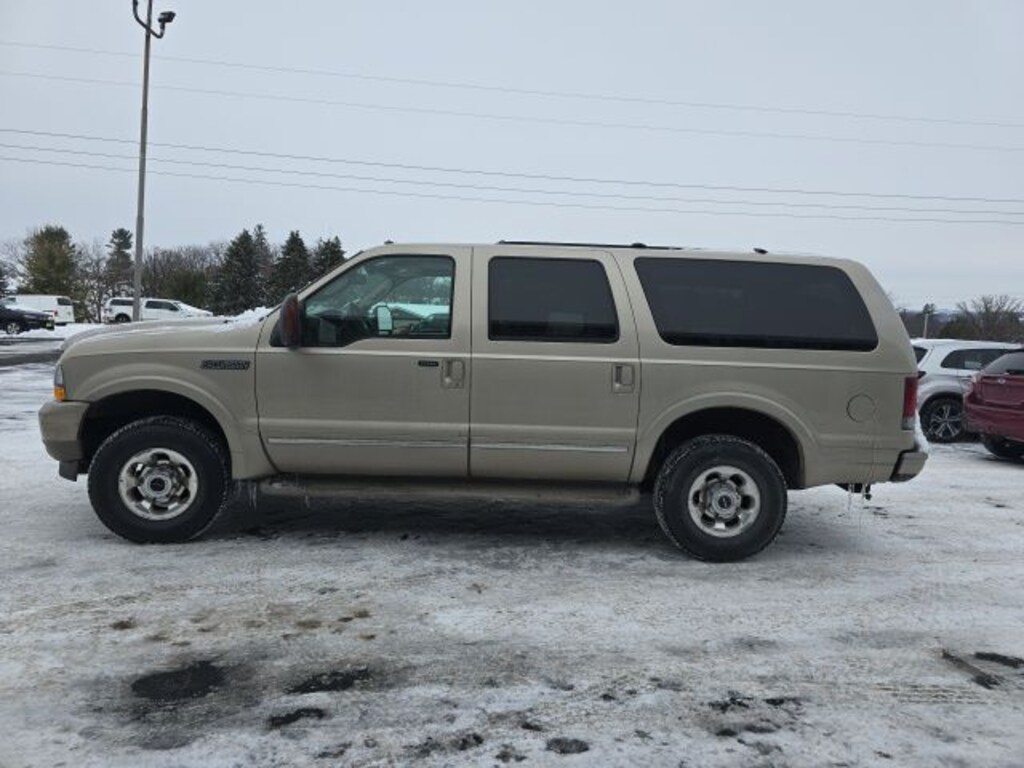 Used 2004 Ford Excursion Limited 6.0L SUV