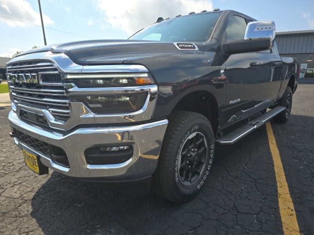 New 2026 Ram 2500 LARAMIE MEGA CAB 4X4 6'4 BOX Pickup