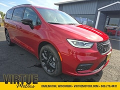 2026 Chrysler Pacifica LIMITED AWD Passenger Van