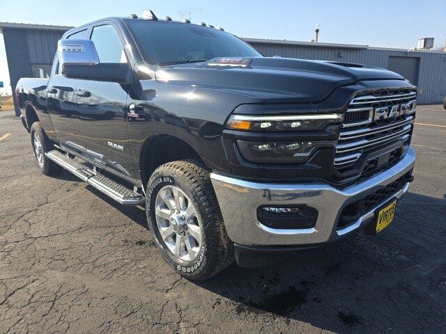 2025 Ram 2500 Laramie photo 3