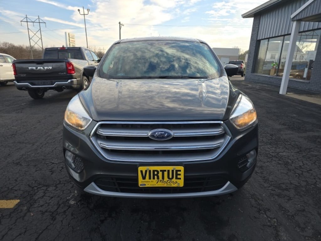 Used 2017 Ford Escape SE SUV