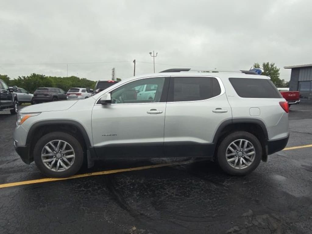 Used 2019 GMC Acadia SLE-2 SUV