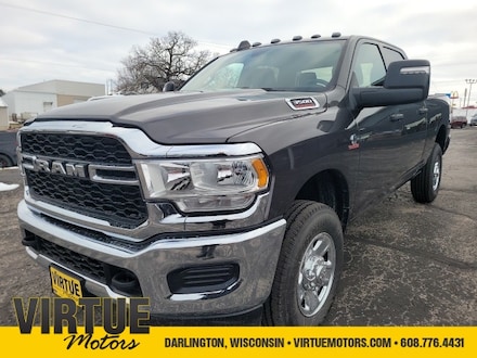 2024 Ram 3500 TRADESMAN CREW CAB 4X4 6'4 BOX Pickup