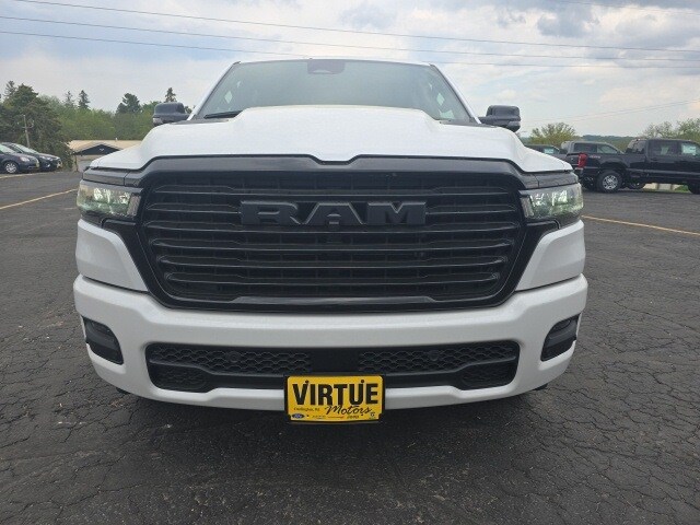 2025 Ram 1500 Laramie photo 2