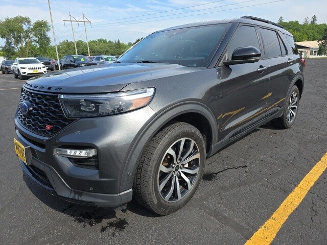 2020 Ford Explorer ST photo 3