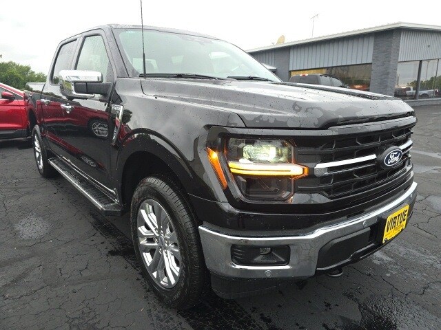 2024 Ford F-150 XLT photo 3
