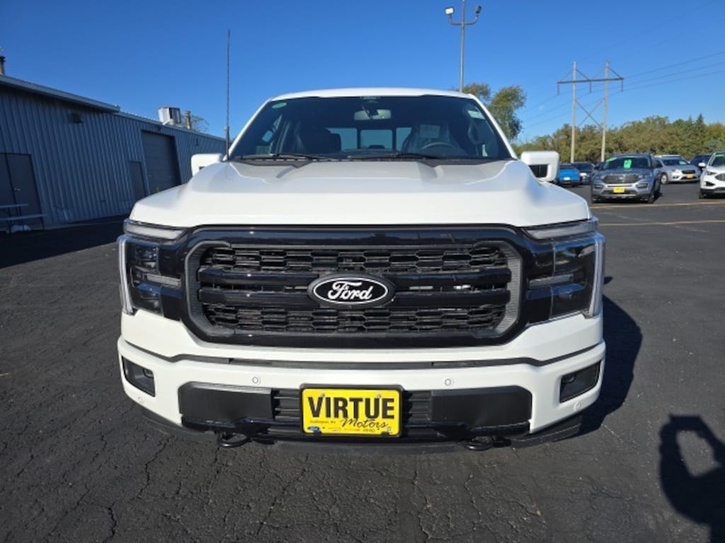 New 2025 Ford F-150 Lariat TRUCK