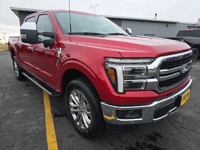 2025 Ford F-150 Lariat photo 3