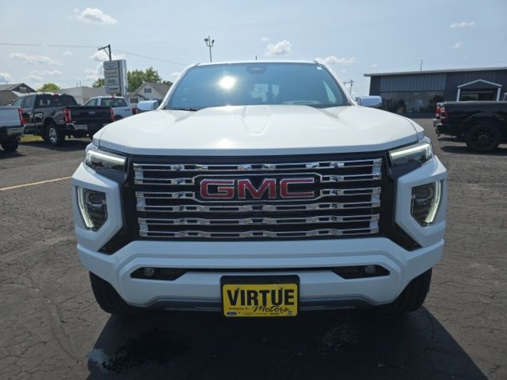 Used 2023 GMC Canyon Denali Truck