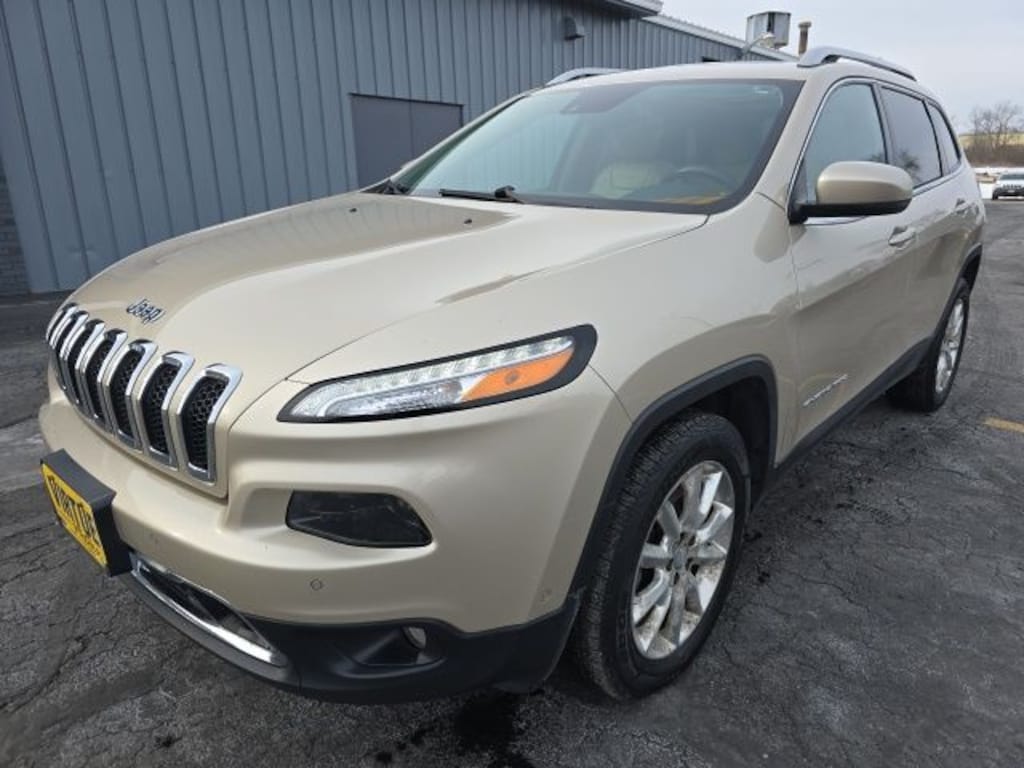 Used 2015 Jeep Cherokee Limited SUV