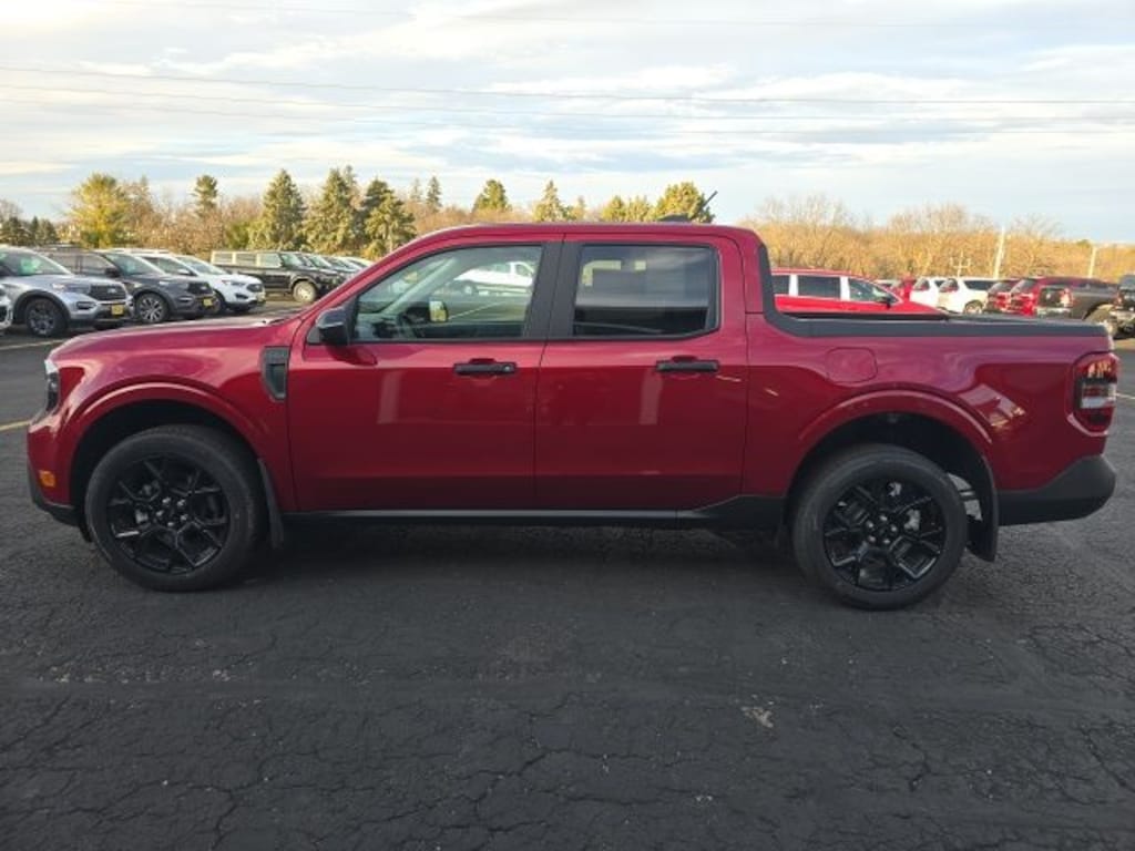 New 2025 Ford Maverick XLT TRUCK