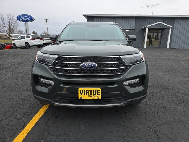 Used 2023 Ford Explorer XLT with VIN 1FMSK8DHXPGA93379 for sale in Darlington, WI