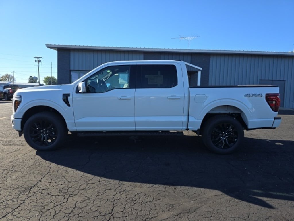 New 2025 Ford F-150 Lariat TRUCK