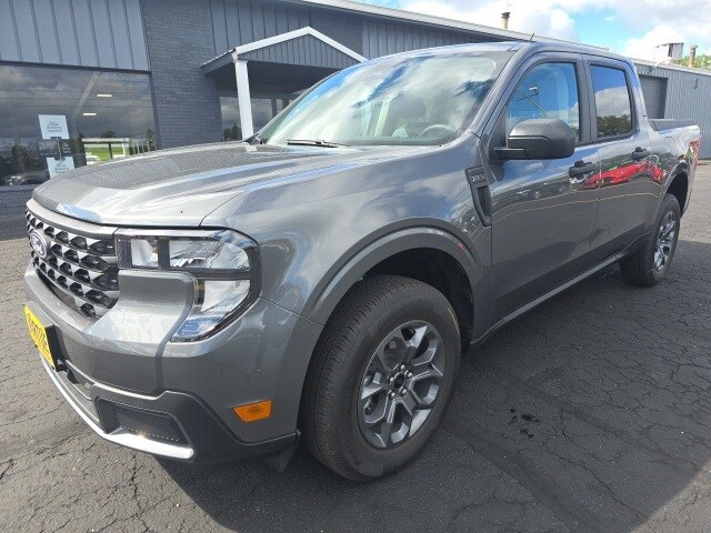 2025 Ford Maverick XLT photo 3