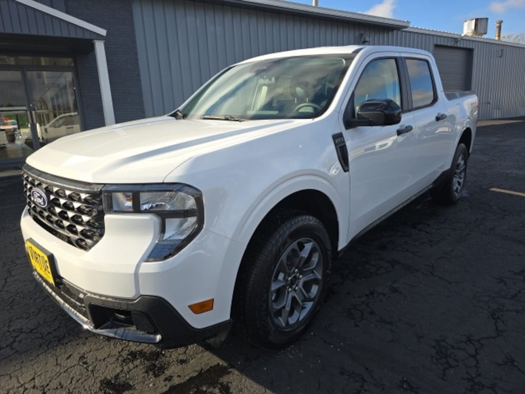 New 2025 Ford Maverick XLT TRUCK