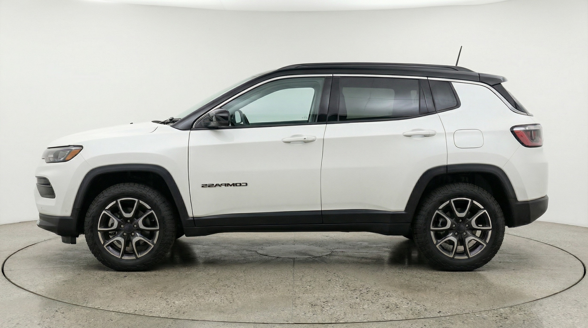 Thumbnail: 2025 Jeep Compass - 4