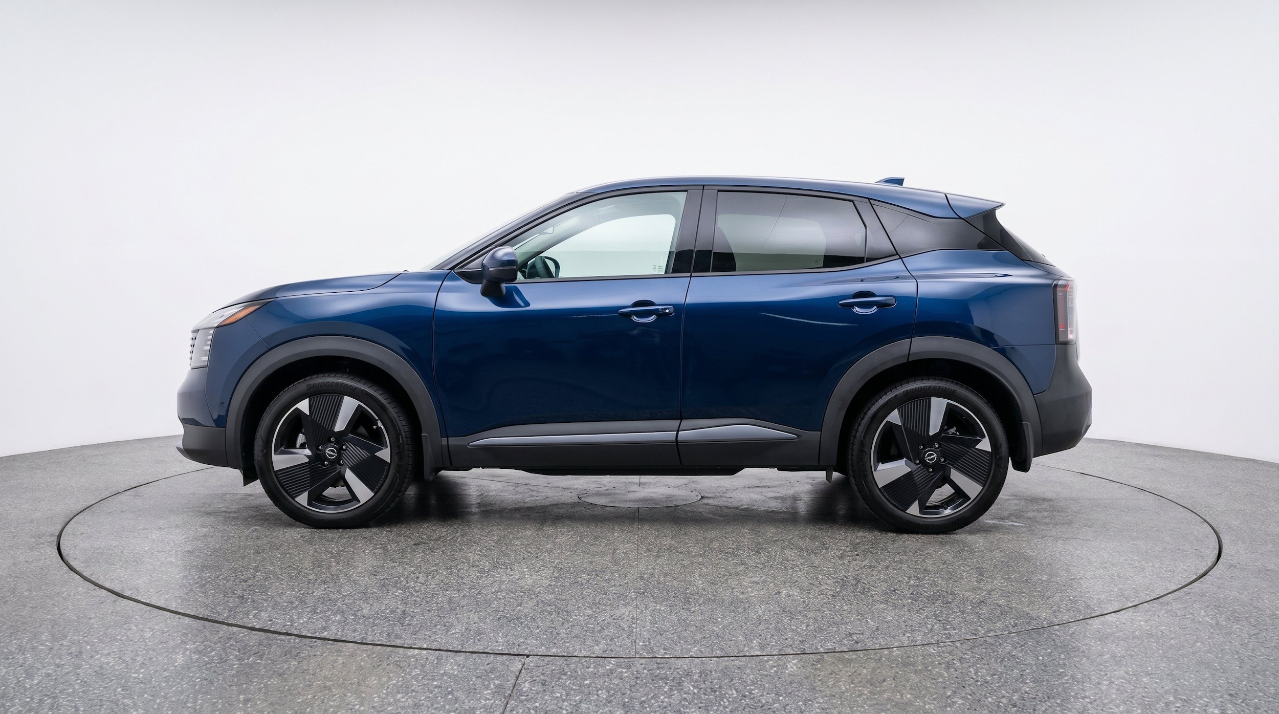 Thumbnail: 2026 Nissan Kicks - 5