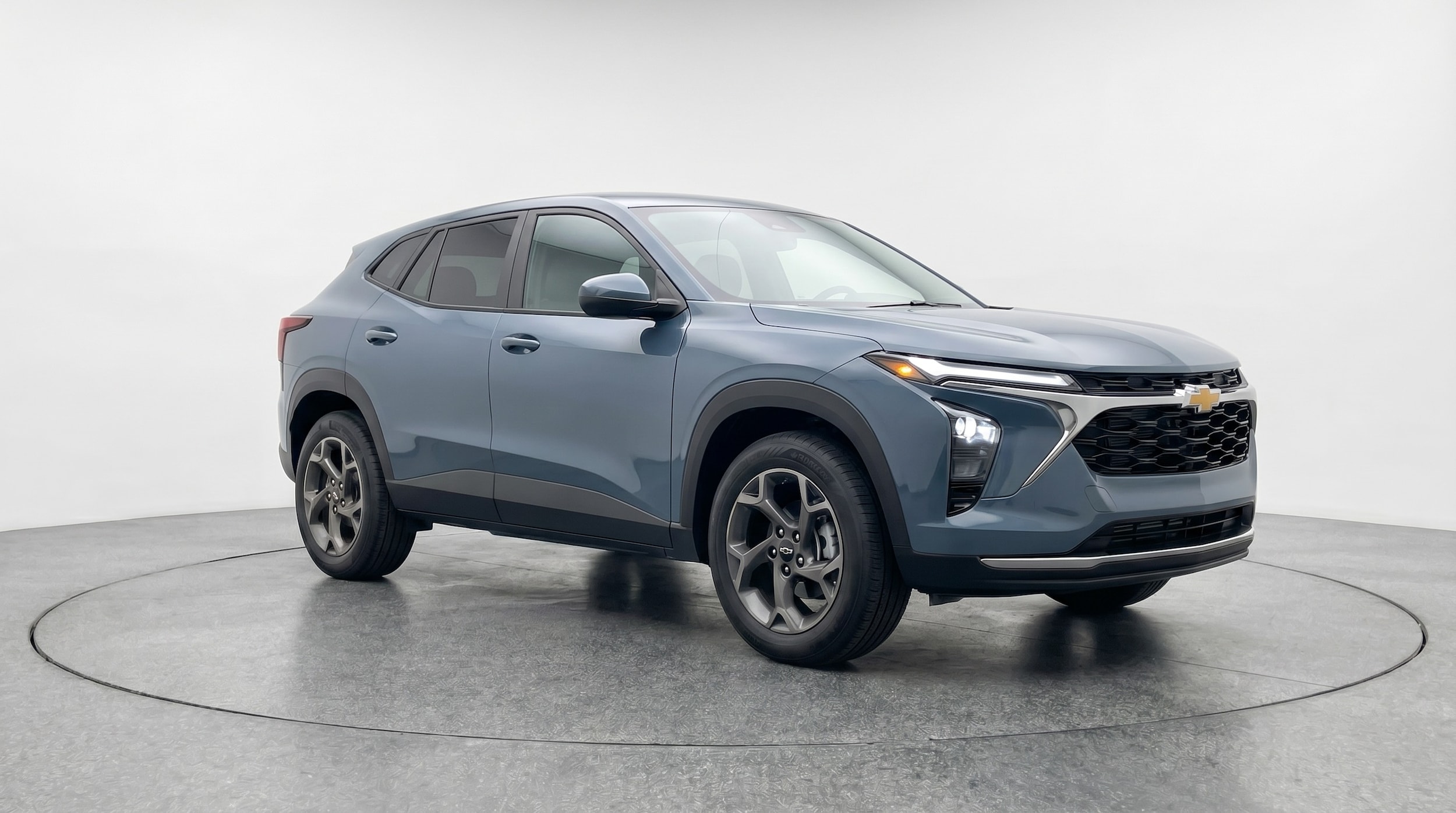Thumbnail: 2025 Chevrolet Trax - 1