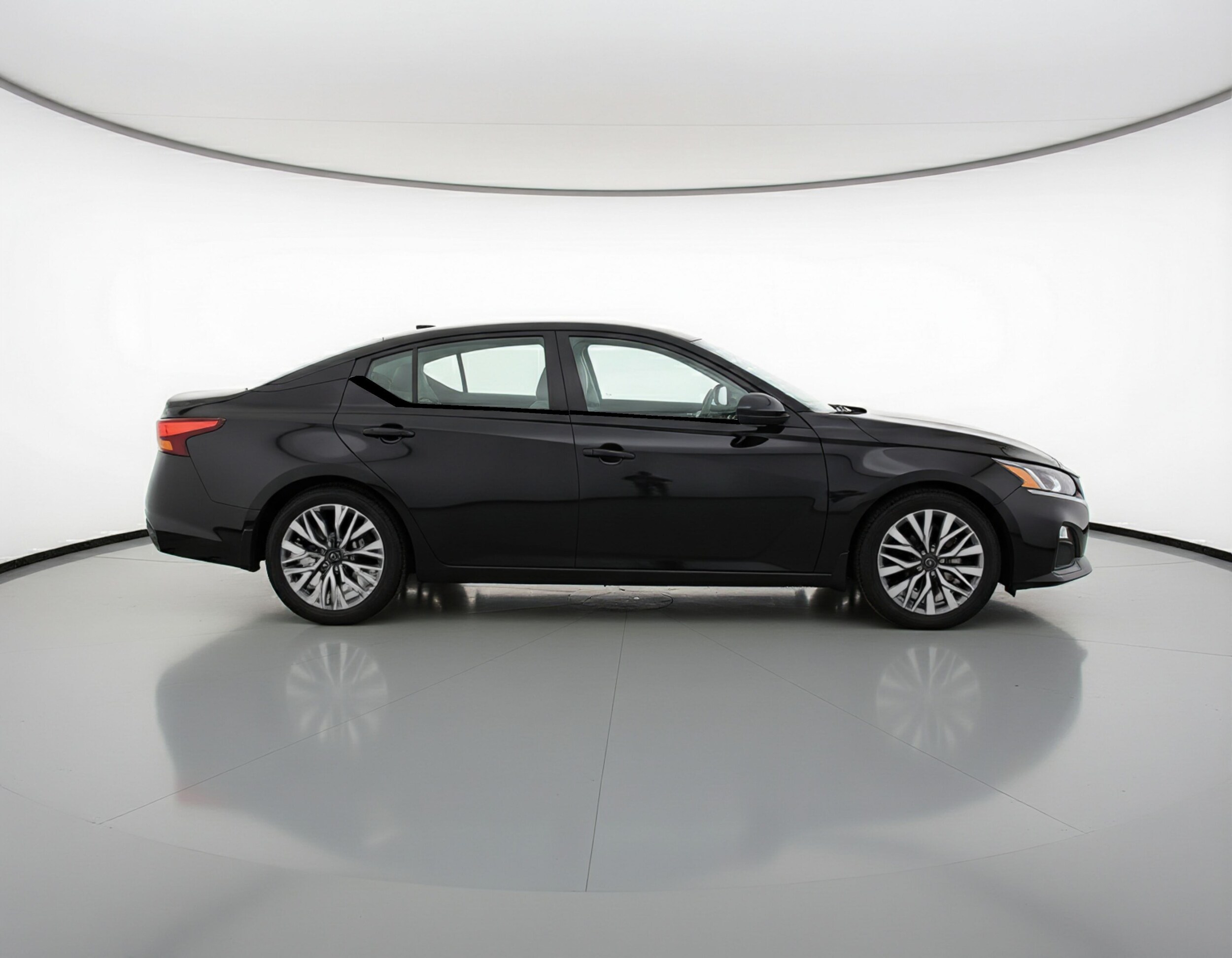 Thumbnail: 2025 Nissan Altima - 8