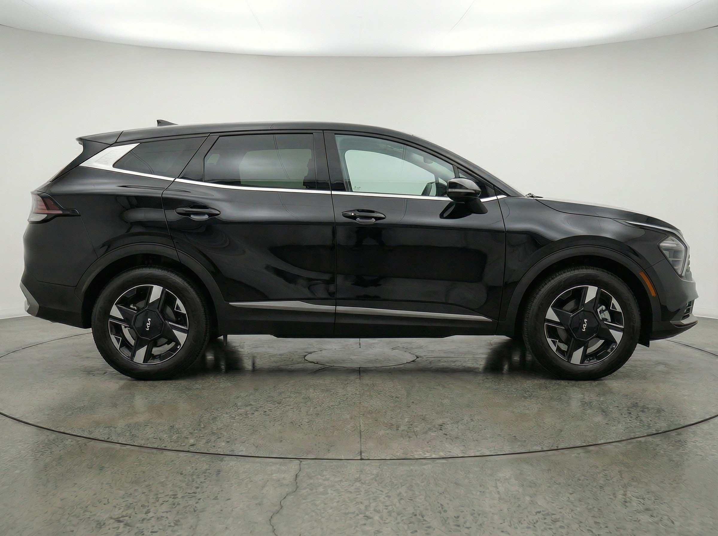 Thumbnail: 2026 Kia Sportage - 5