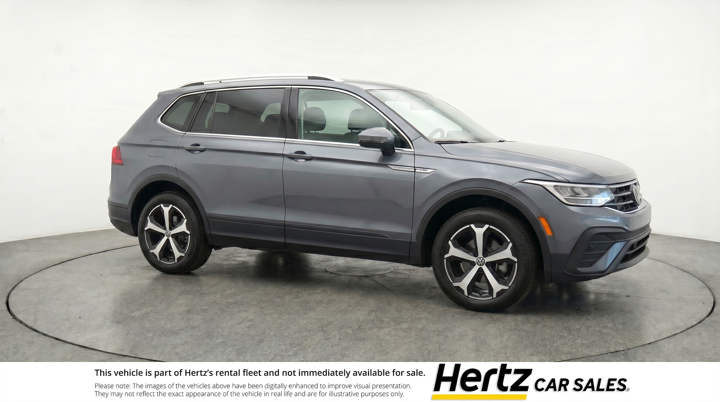 Thumbnail: 2026 Volkswagen Tiguan - 1