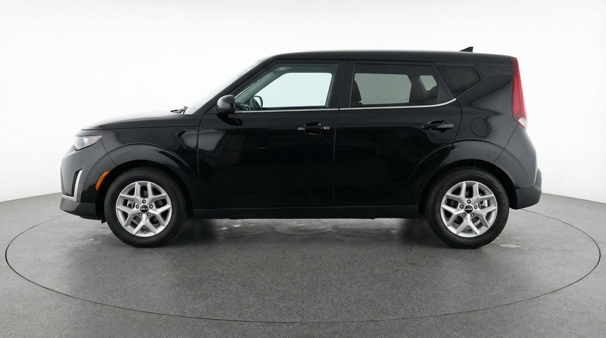Thumbnail: 2025 Kia Soul - 4