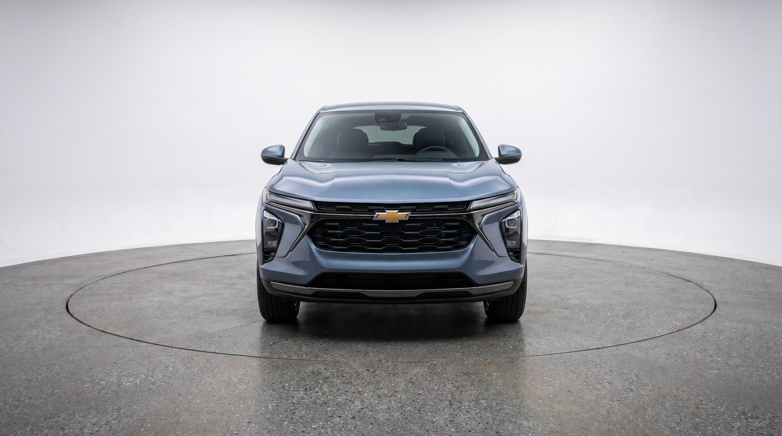 Thumbnail: 2025 Chevrolet Trax - 2