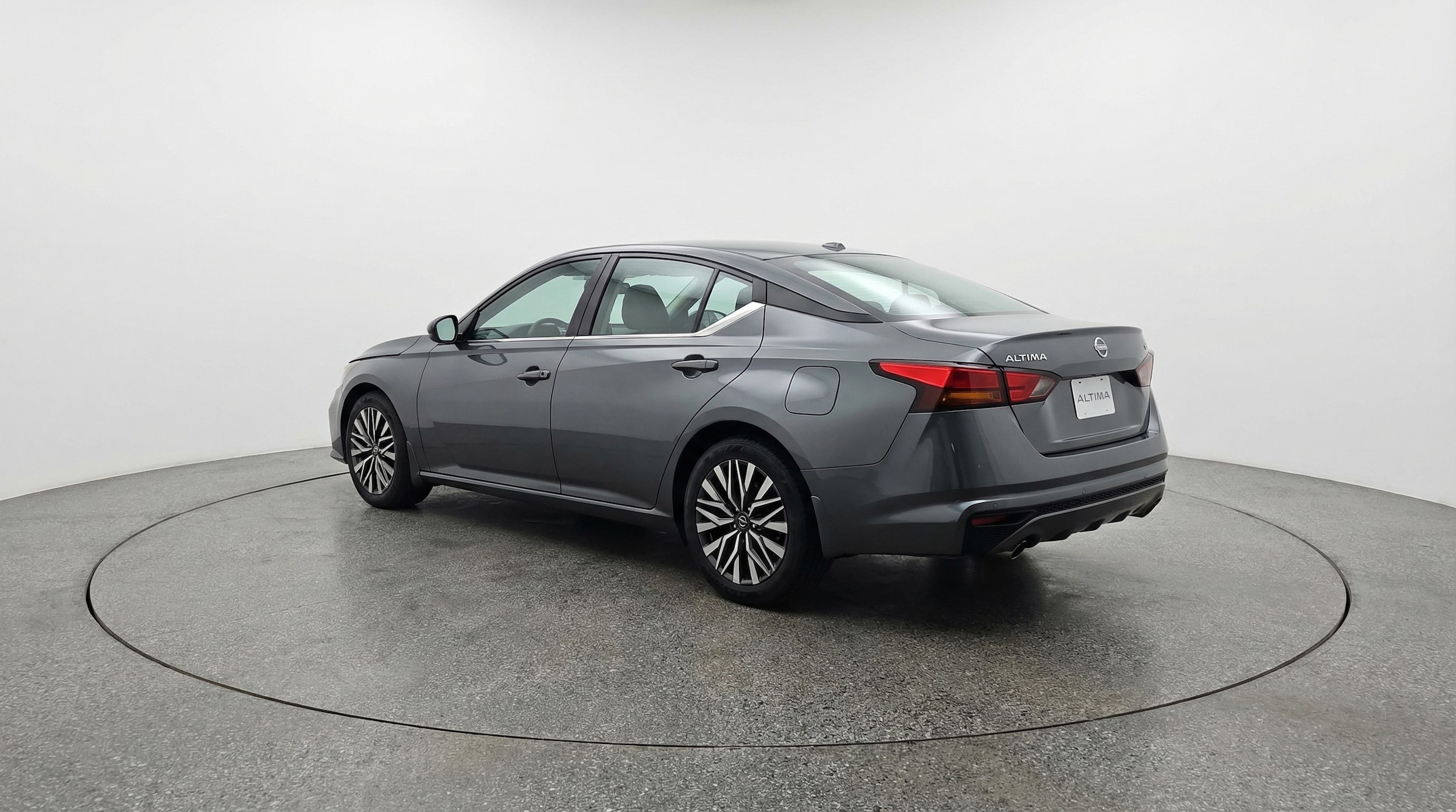 Thumbnail: 2025 Nissan Altima - 5