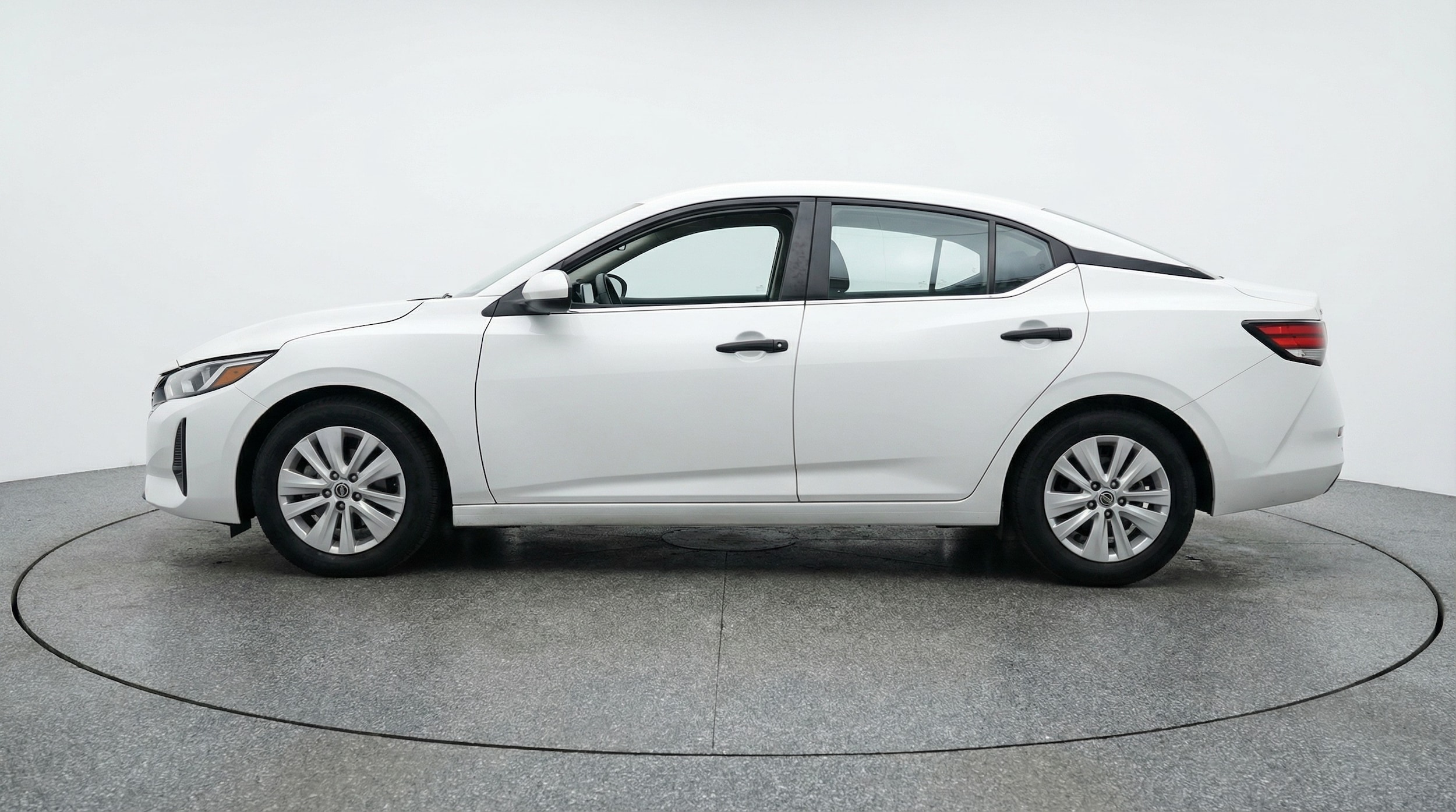 Thumbnail: 2025 Nissan Sentra - 4