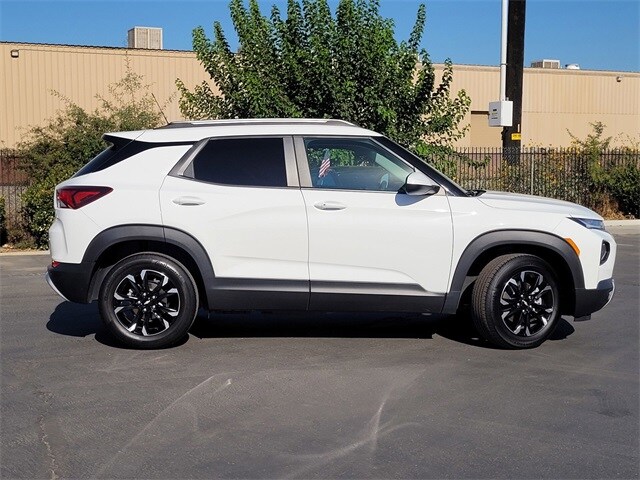2023 Chevrolet Trailblazer LT photo 4