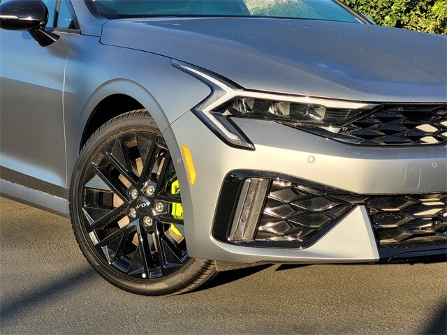 2026 Kia K5 GT photo 3