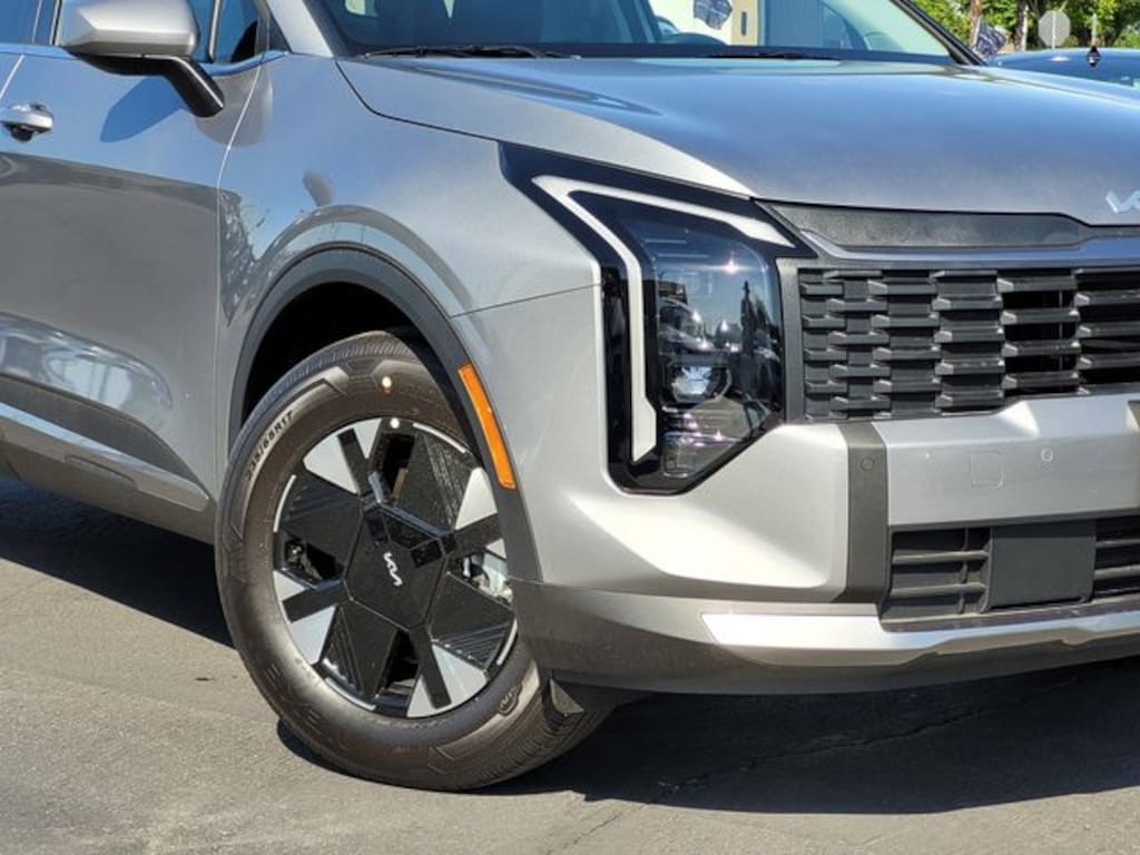 New 2026 Kia Sportage Hybrid LX SUV