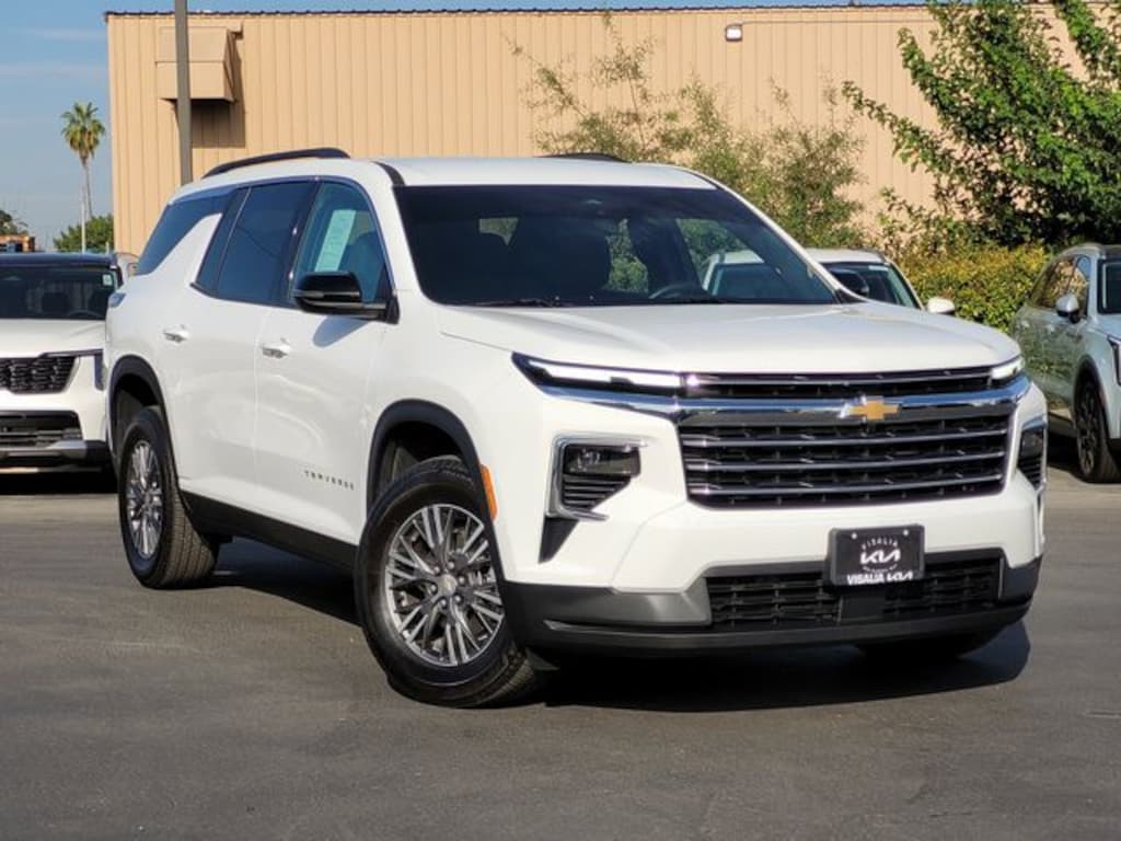 Used 2026 Chevrolet Traverse LT SUV