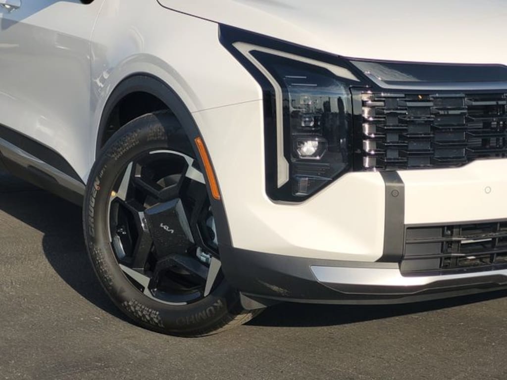 New 2026 Kia Sportage EX SUV
