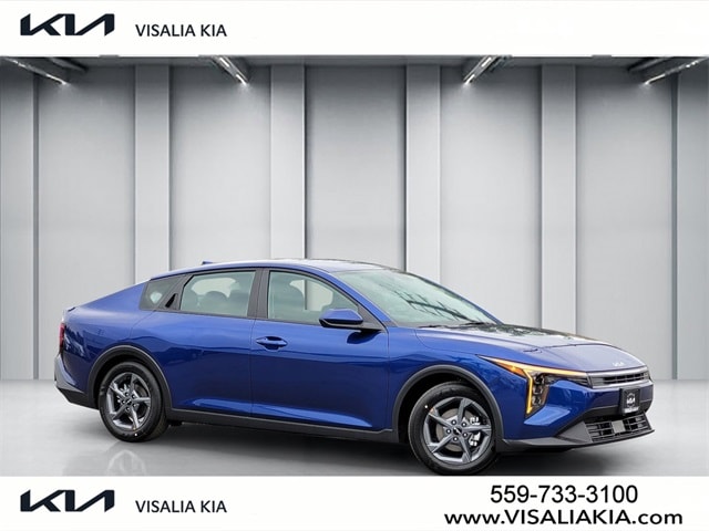 2025 Kia K4 LXS's photo
