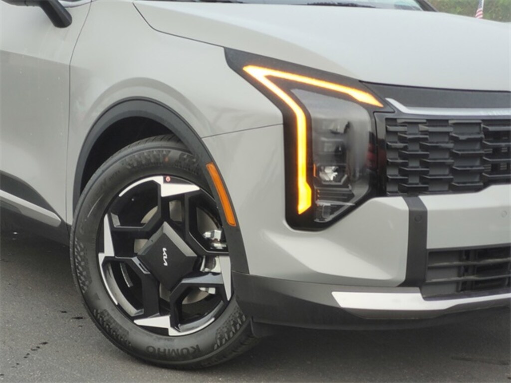 New 2026 Kia Sportage EX SUV