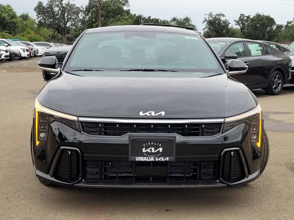 New 2026 Kia K4 GT-Line Sedan