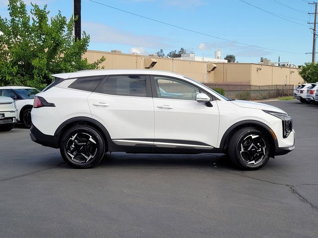 2026 Kia Sportage EX photo 4