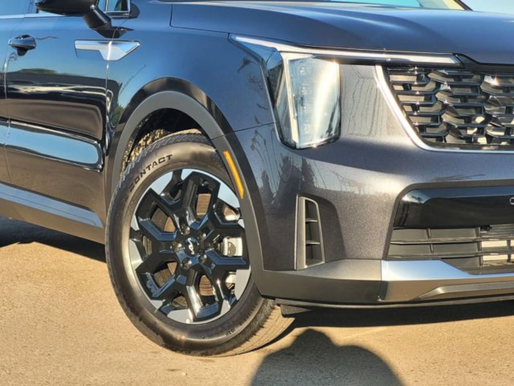 New 2026 Kia Sorento S SUV