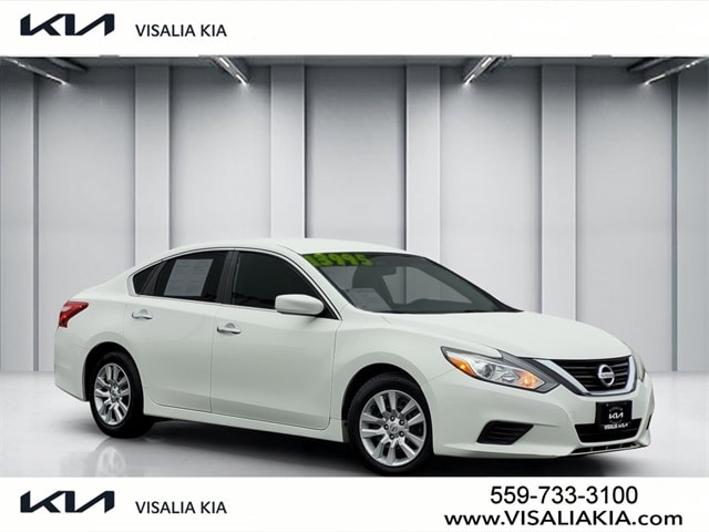 2017 Nissan Altima SV