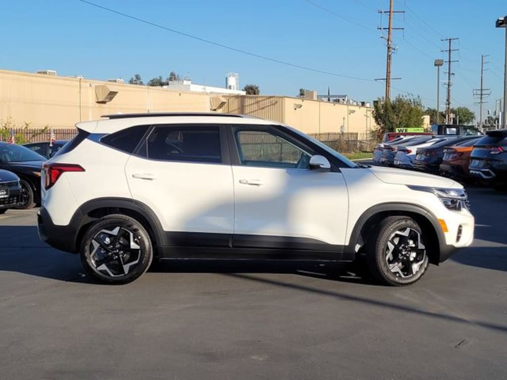 New 2026 Kia Seltos EX SUV