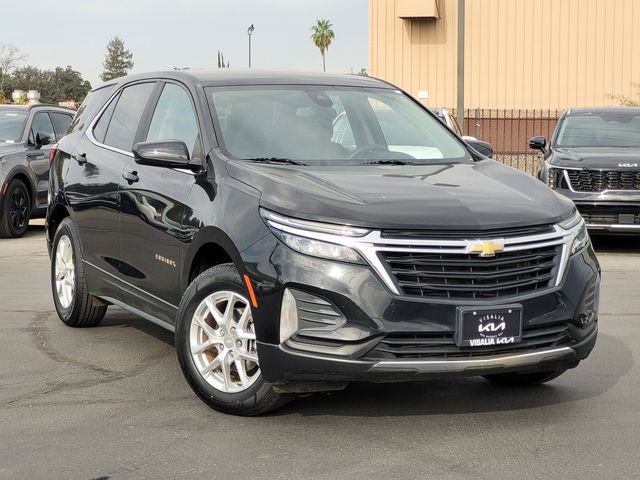 2023 Chevrolet Equinox LT - Photo 2
