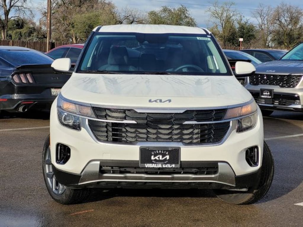 New 2026 Kia Seltos LX SUV