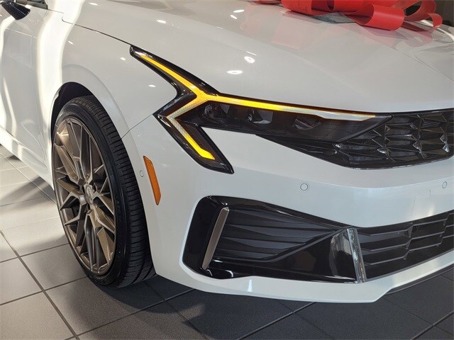 2026 Kia K5 EX photo 3