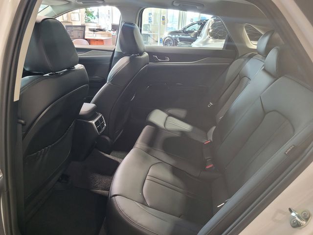 2026 Kia K5 EX - Photo 7