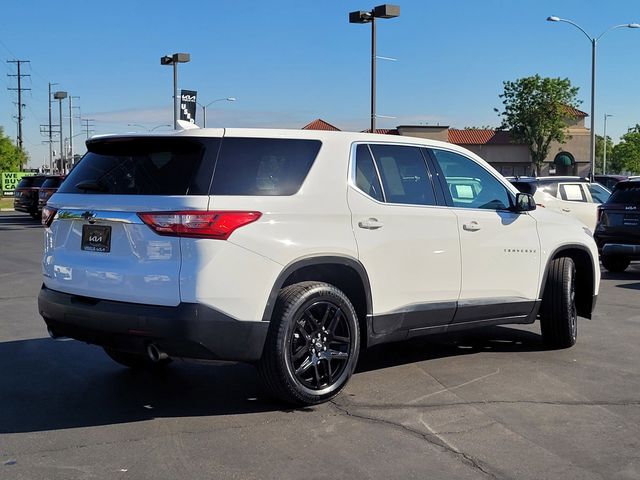 2020 Chevrolet Traverse LS w/1LS photo 4